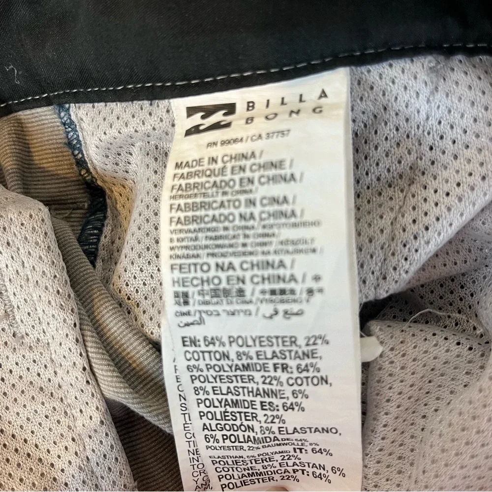 Billabong Gray Flat Front Men's‎ Shorts